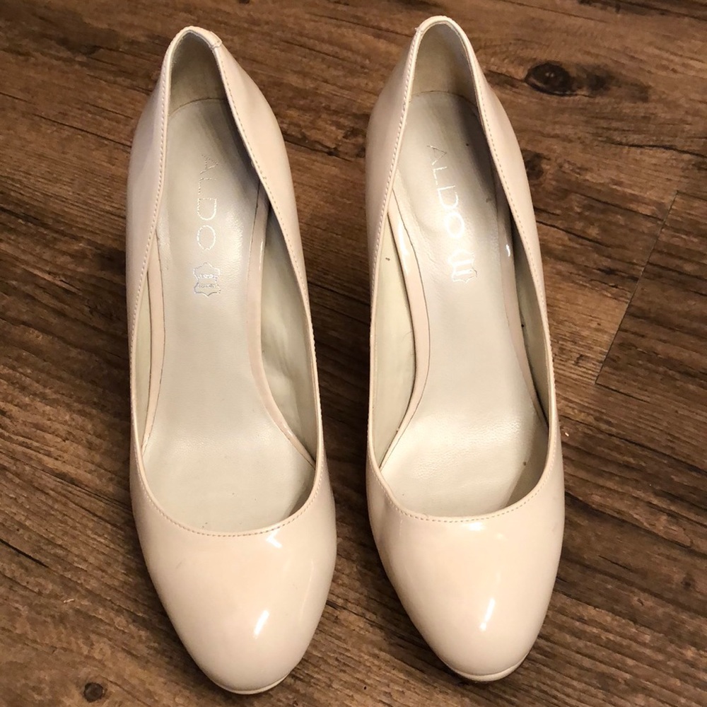 Nude patent Aldo heels